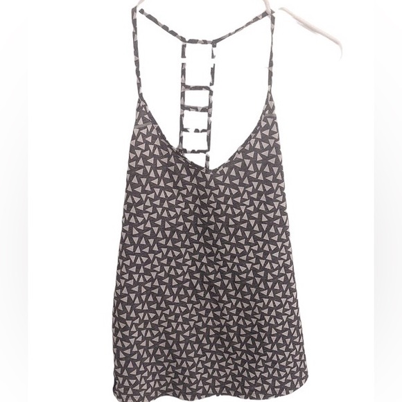 lululemon athletica Tops - Lululemon | breezy singlet blouse size 4